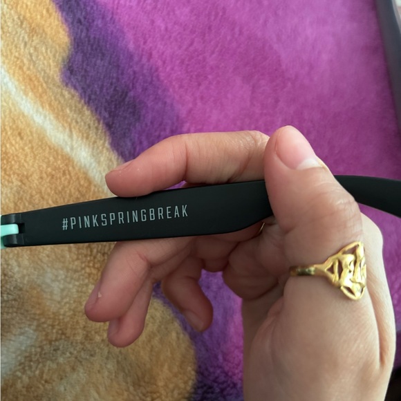 Pink sunglasses from the 2000s - Picture 4 of 6